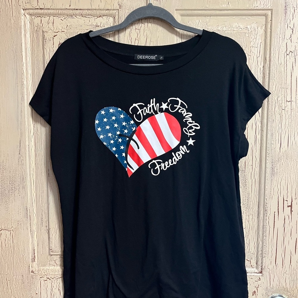 Black Graphic Short Sleeve Tee with Patriotic Heart